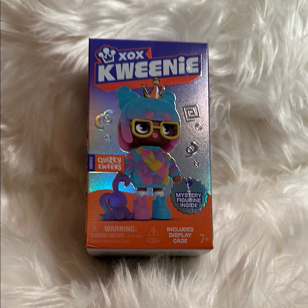 XOX Kweenie Mystery Figurine